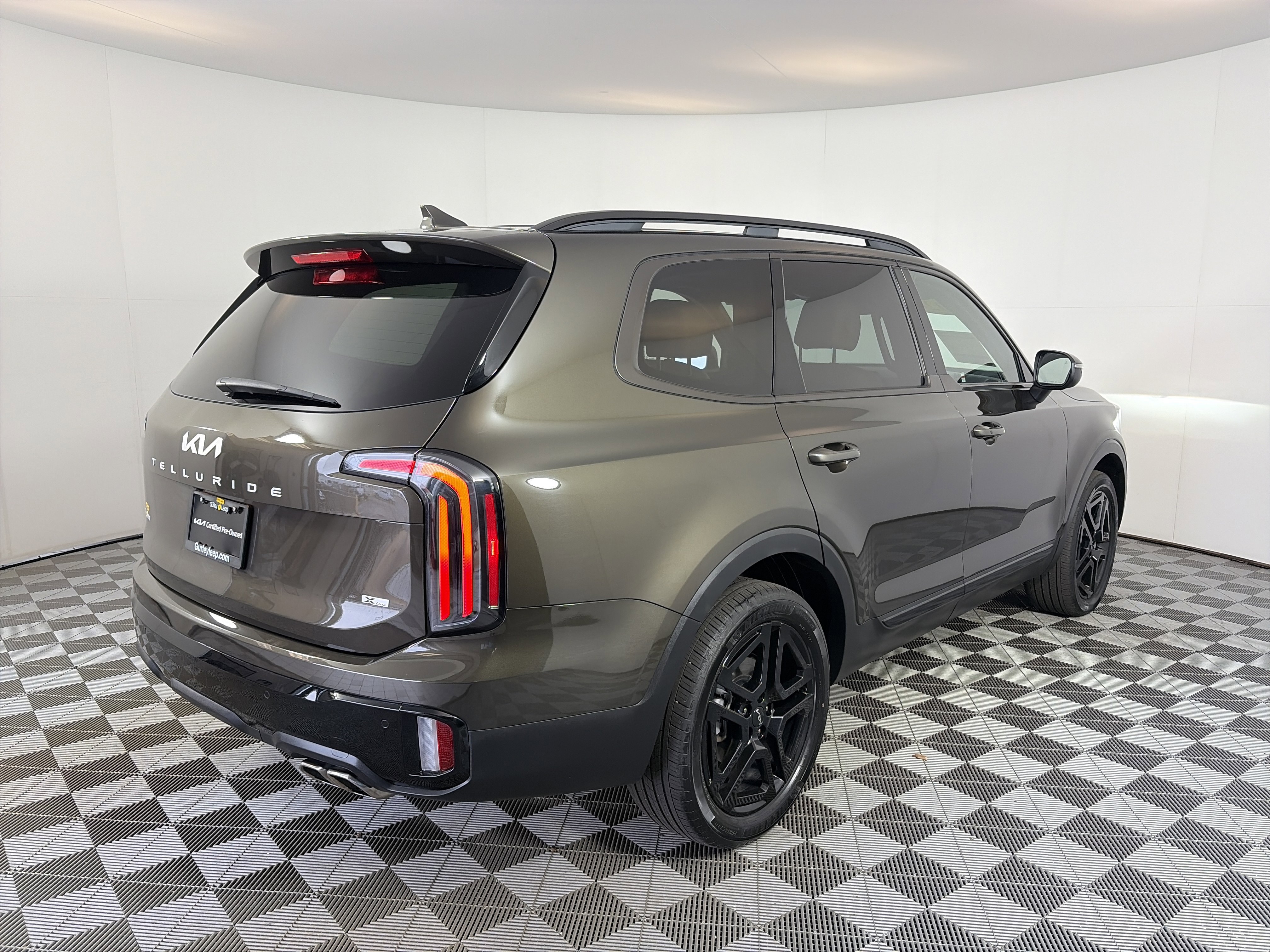 Used 2024 Kia Telluride EX X-Line image 11