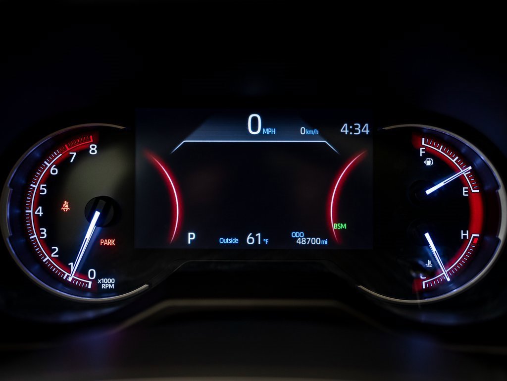 Used 2020 Toyota RAV4 AWD image 31