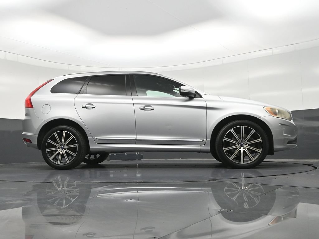 Used 2015 Volvo XC60 T6 Premier Plus AWD/4WD image 27