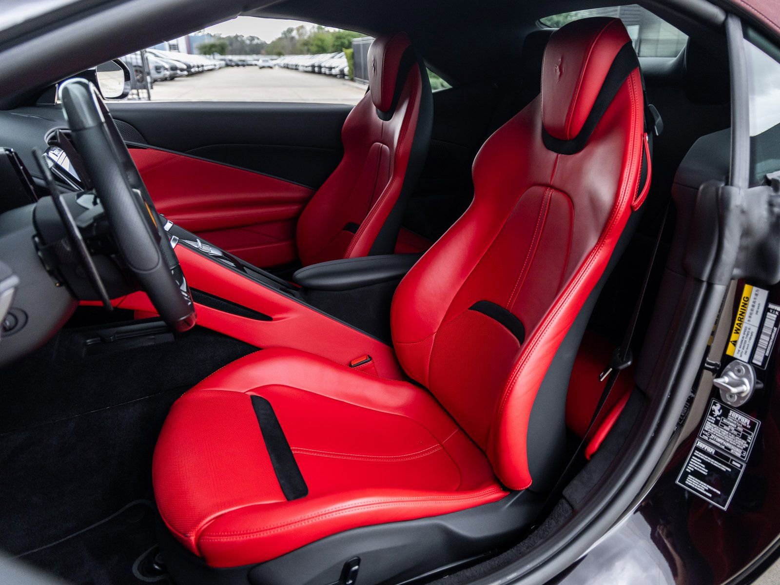 Used 2024 Ferrari Roma Spider image 31