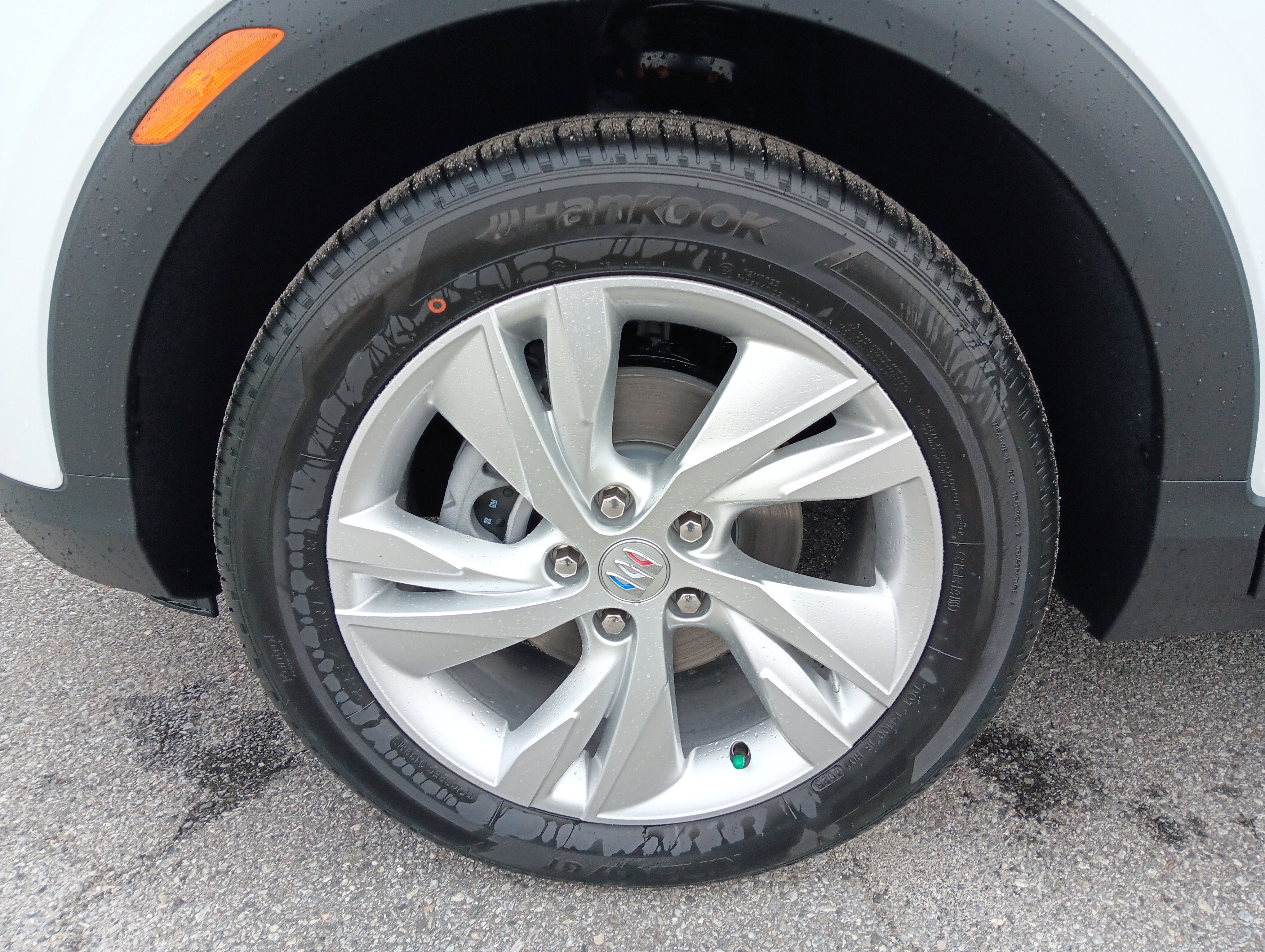 New 2026 Buick Encore GX Preferred w/ Comfort Package image 2