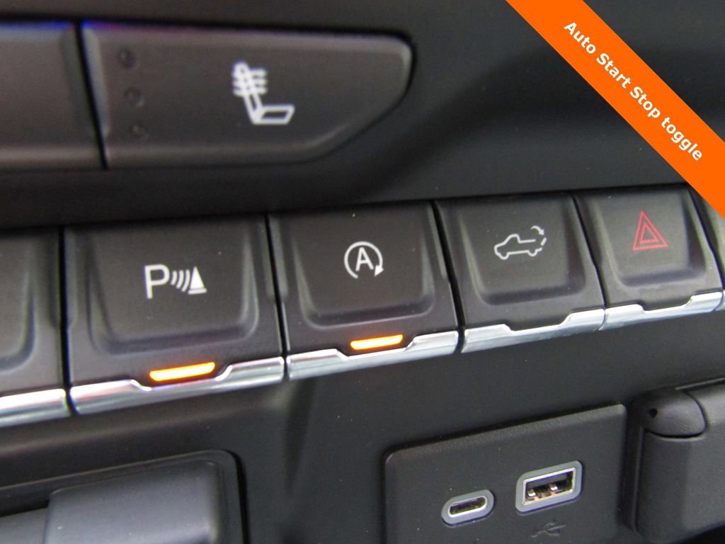 Used 2021 Chevrolet Silverado 1500 LT Trail Boss w/ Convenience Package II image 18