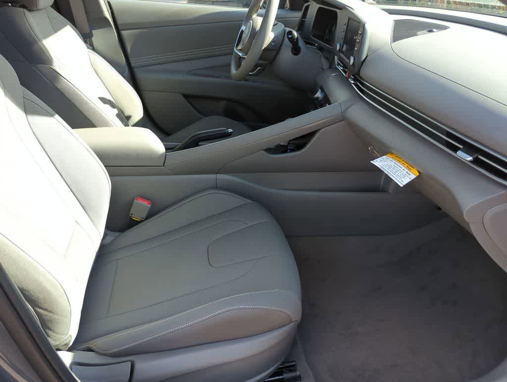 New 2026 Hyundai Elantra Sport image 22
