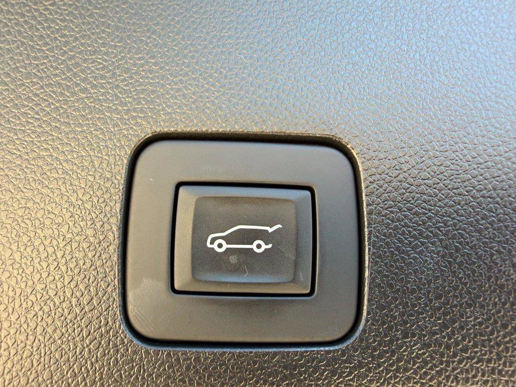 Used 2023 Buick Encore GX Select FWD image 23