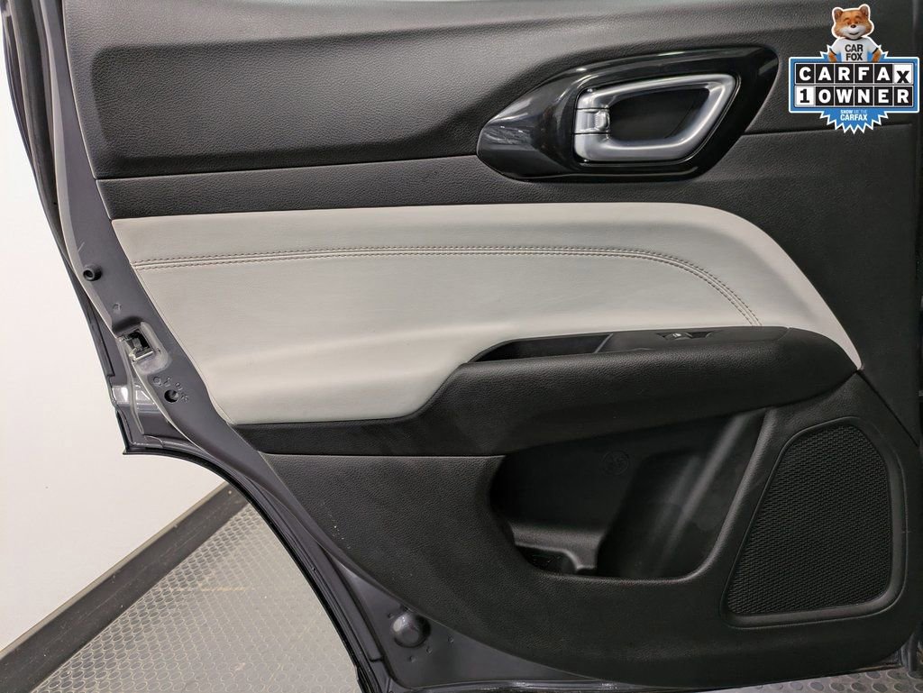 Used 2024 Jeep Compass Limited image 22