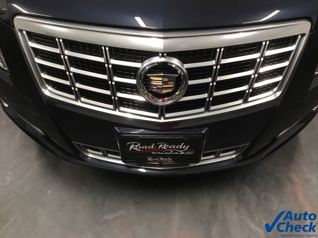 Used 2013 Cadillac XTS Luxury w/ Driver Awareness Package AWD/4WD image 18