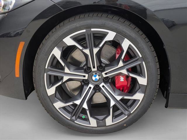 New 2026 BMW 330i xDrive Sedan w/ M Sport Package AWD/4WD image 10