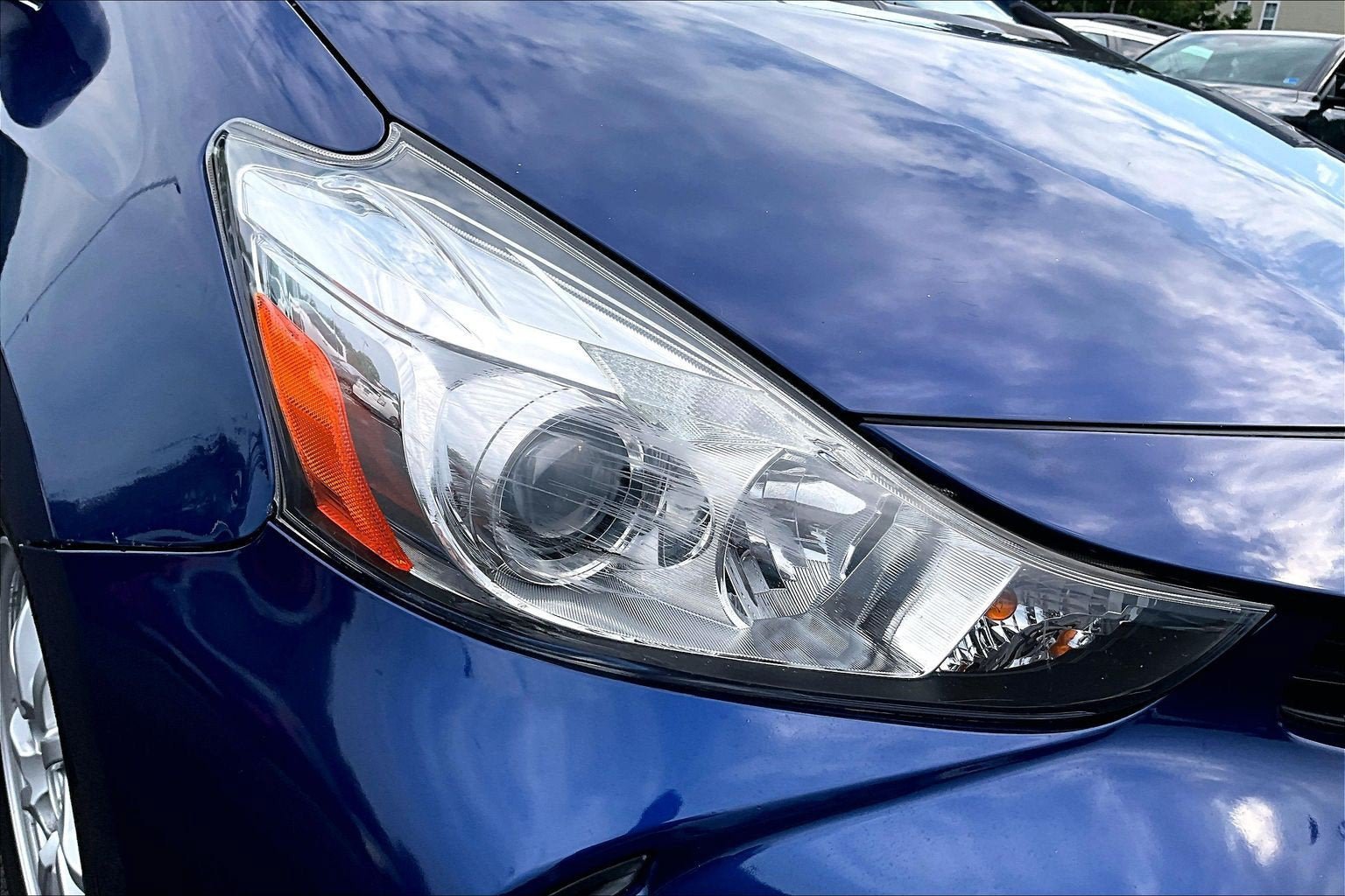 Used 2015 Toyota Prius V Four FWD image 25