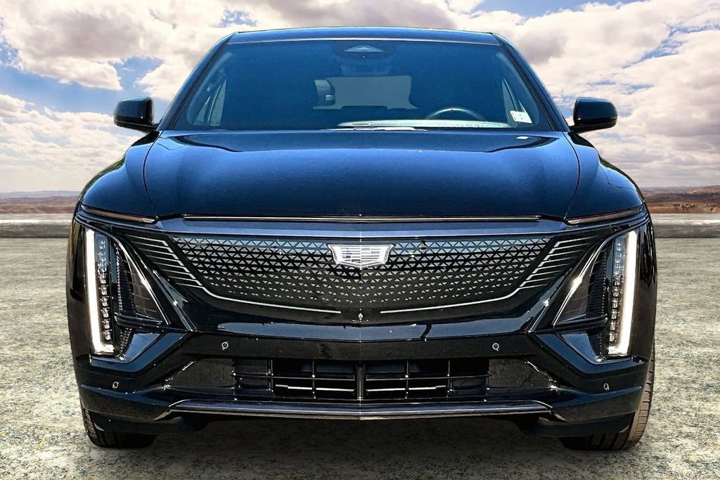 Certified 2024 Cadillac Lyriq Sport AWD/4WD image 2