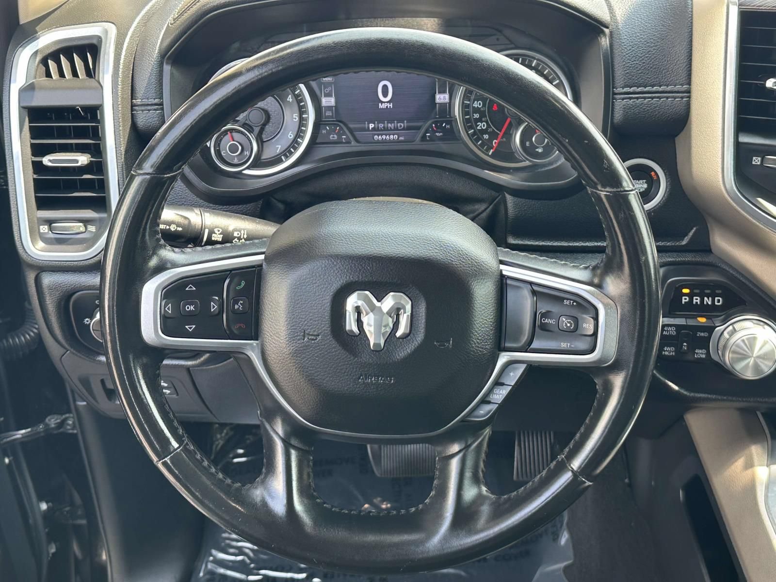 Used 2019 RAM 1500 Laramie AWD/4WD image 15