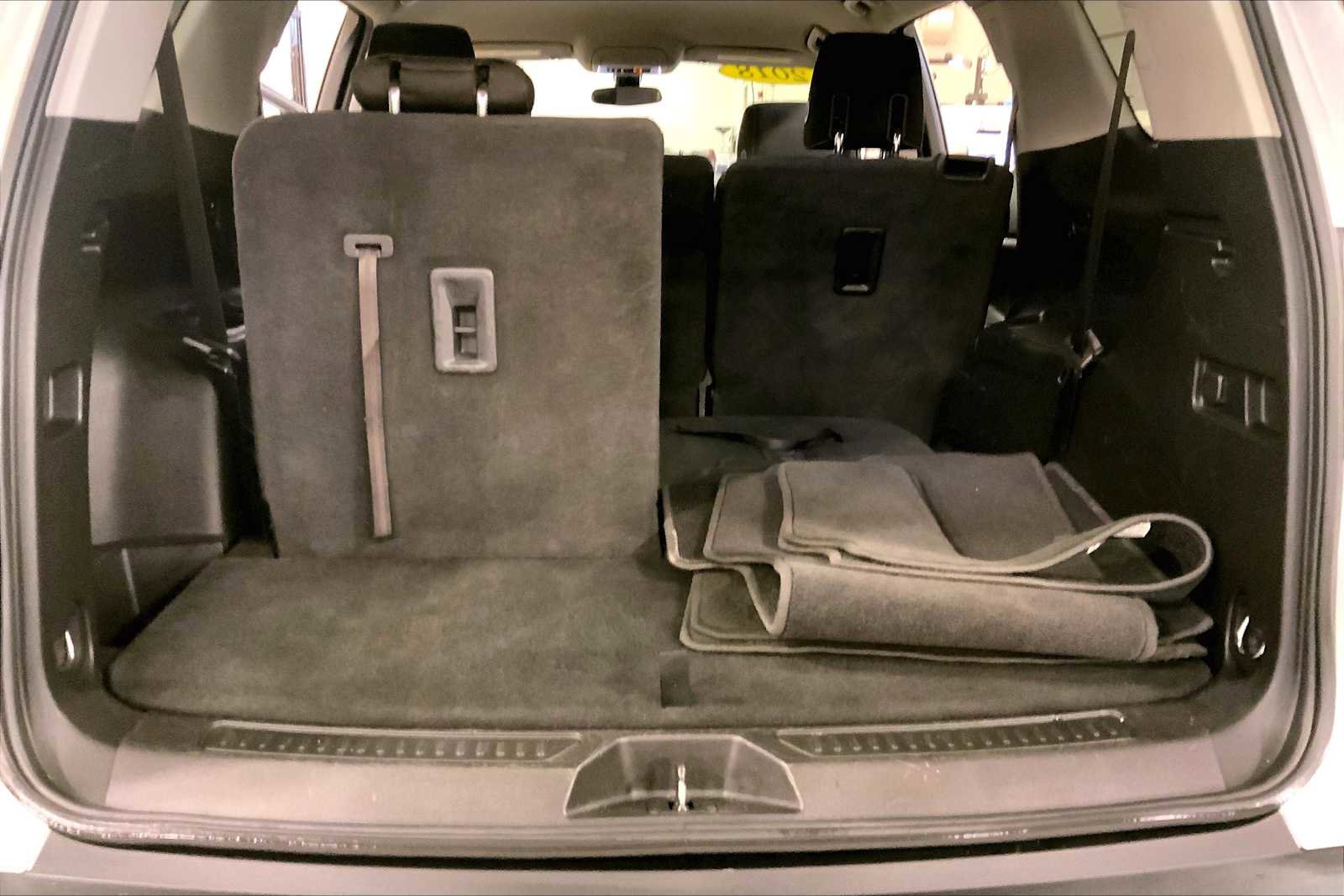 Used 2018 GMC Acadia SLE image 34