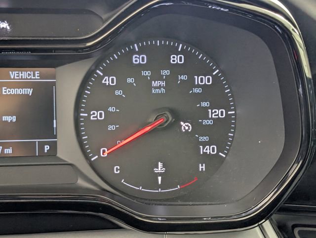 Certified 2025 Chevrolet Trax LS image 29