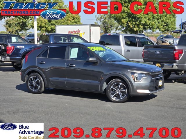Used 2025 Kia Niro LX FWD image 1