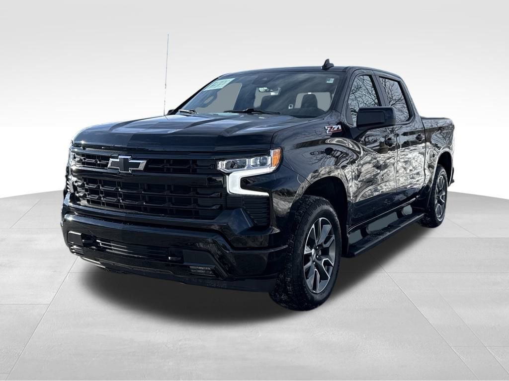 Used 2025 Chevrolet Silverado 1500 RST image 2