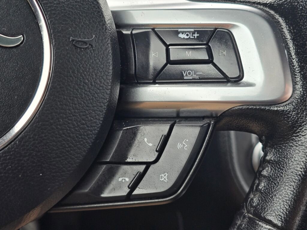 Used 2017 Ford Mustang EcoBoost image 32