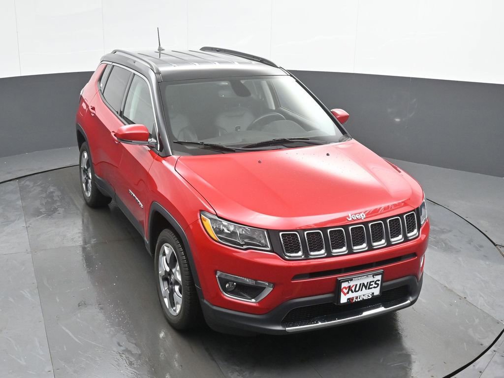 Used 2018 Jeep Compass Limited image 33
