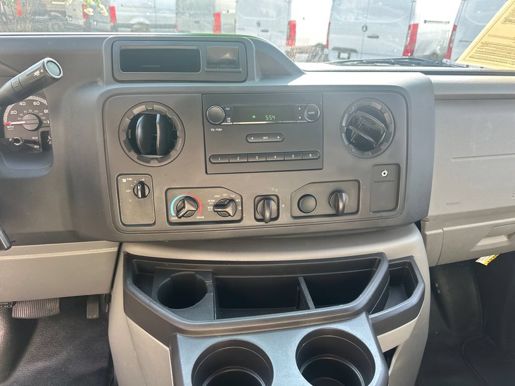 Used 2019 Ford E-450 and Econoline 450 Super Duty w/ Power Windows & Locks Group RWD image 22
