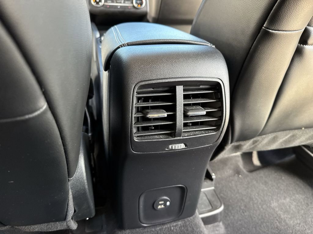 Used 2020 Ford Escape SEL image 39