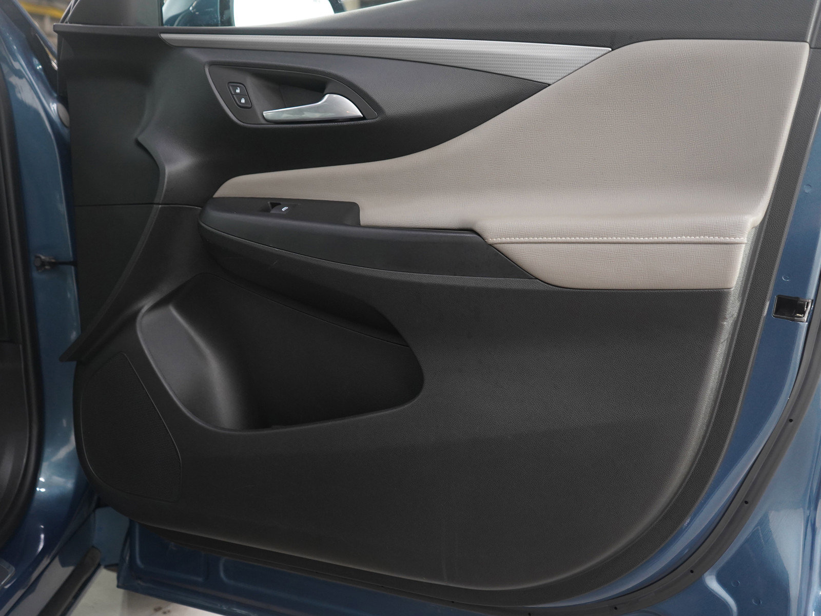 Used 2024 Buick Envista Avenir image 9