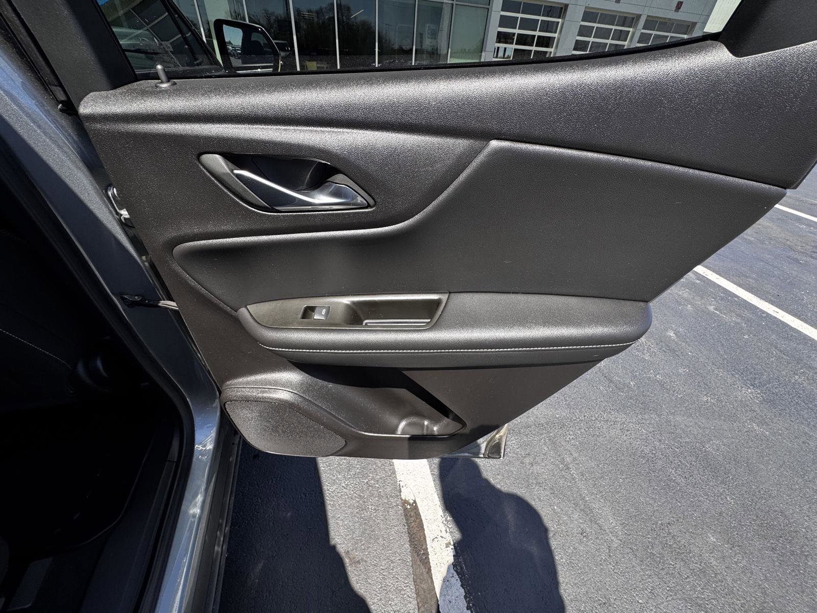 Used 2024 Chevrolet Blazer LT w/ Convenience Package image 15