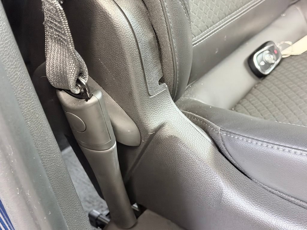 Used 2019 Buick Encore Preferred FWD image 30