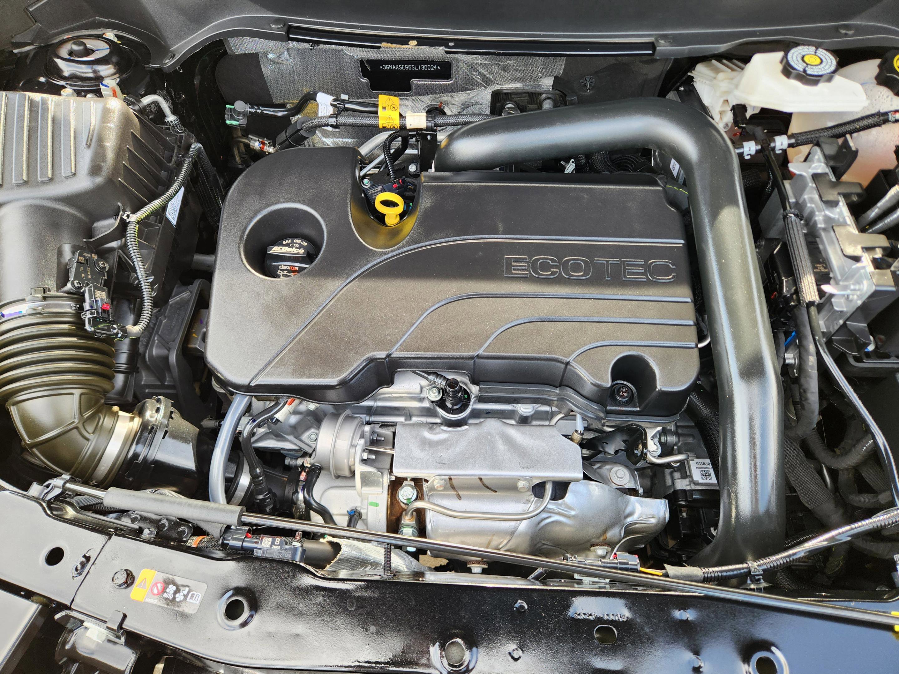 Used 2025 Chevrolet Equinox ACTIV w/ Safety and Technology Package image 39
