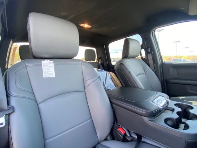 New 2023 RAM 3500 Tradesman w/ Safety Group image 28