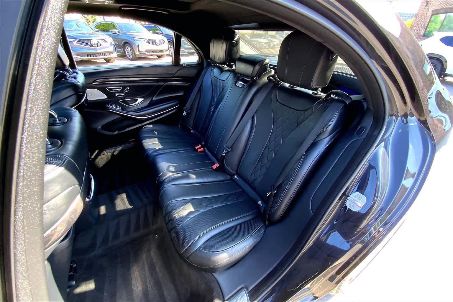 Used 2019 Mercedes-Benz S 560 4MATIC Sedan image 20