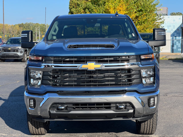 New 2026 Chevrolet Silverado 2500 LT w/ Leather Package AWD/4WD image 38