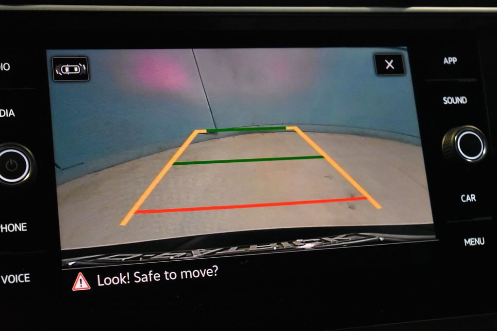 Used 2024 Volkswagen Tiguan S image 12