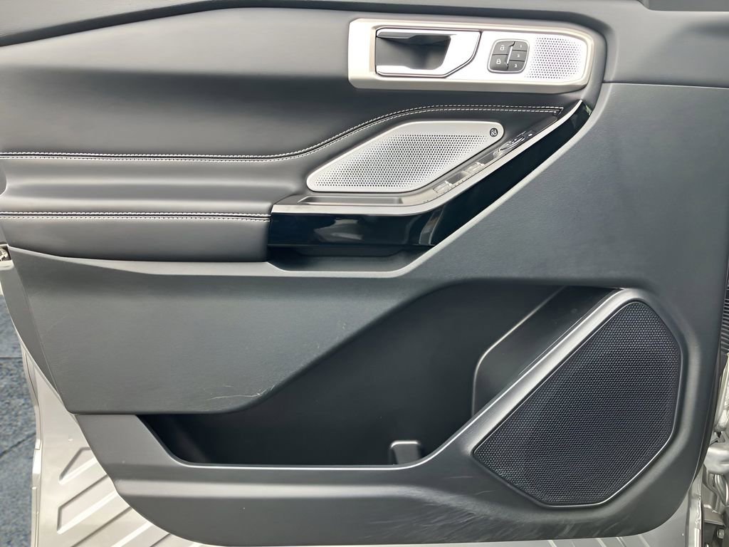 Used 2023 Ford Explorer ST w/ Equipment Group 401A AWD/4WD image 46