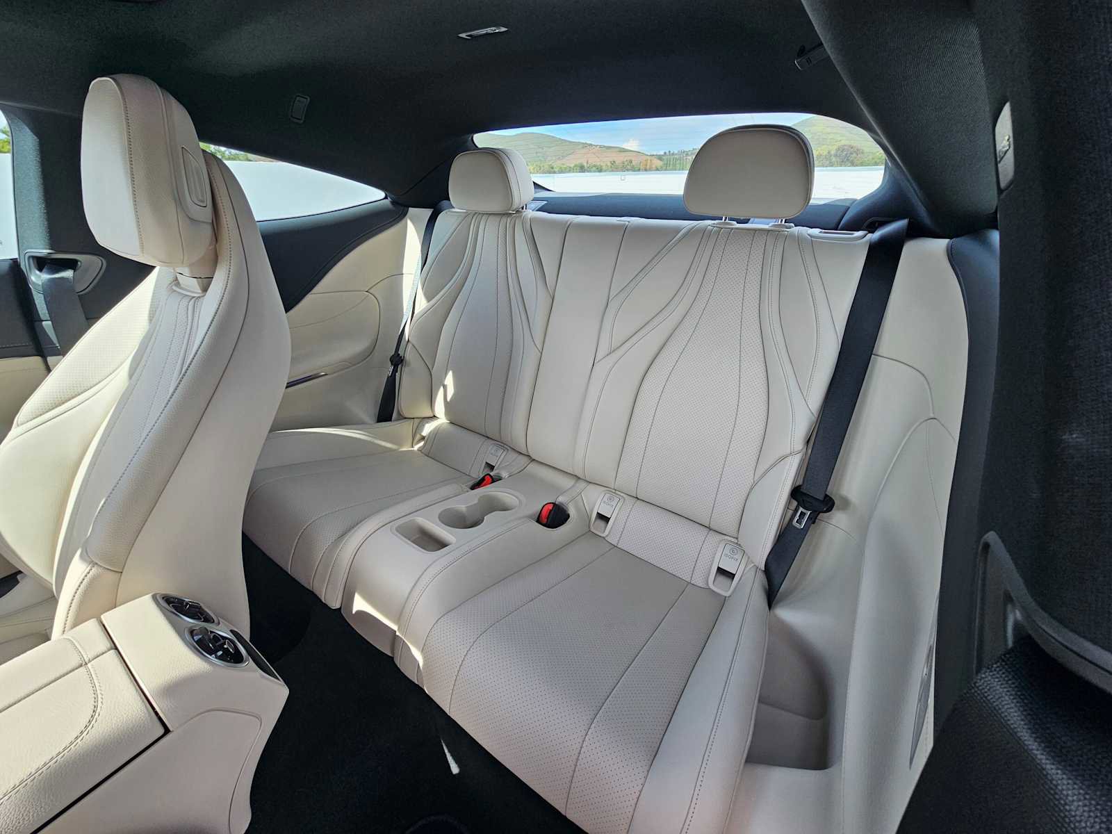 Used 2026 Mercedes-Benz CLE 300 4MATIC Coupe image 19