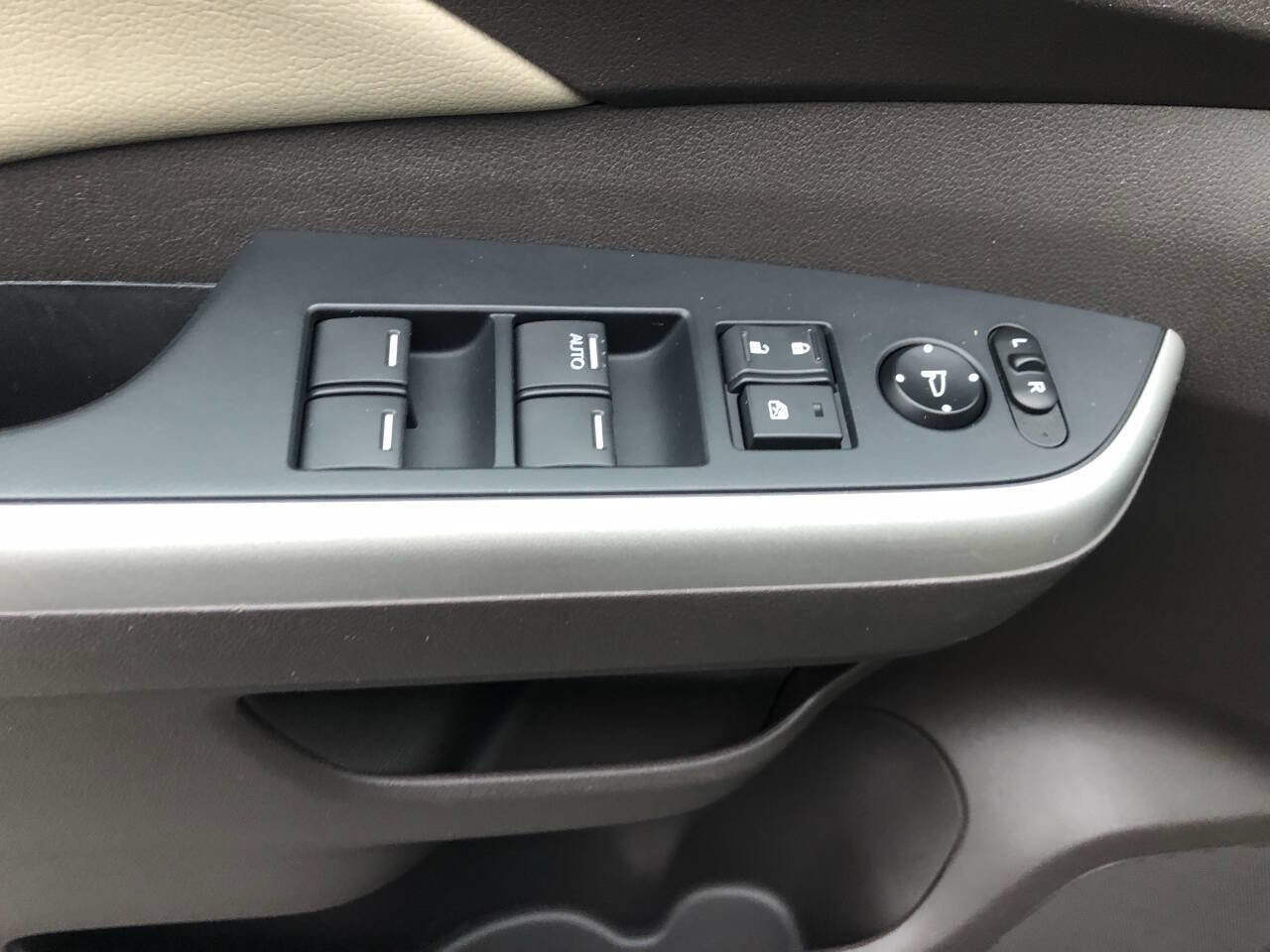 Used 2012 Honda CR-V EX-L image 15