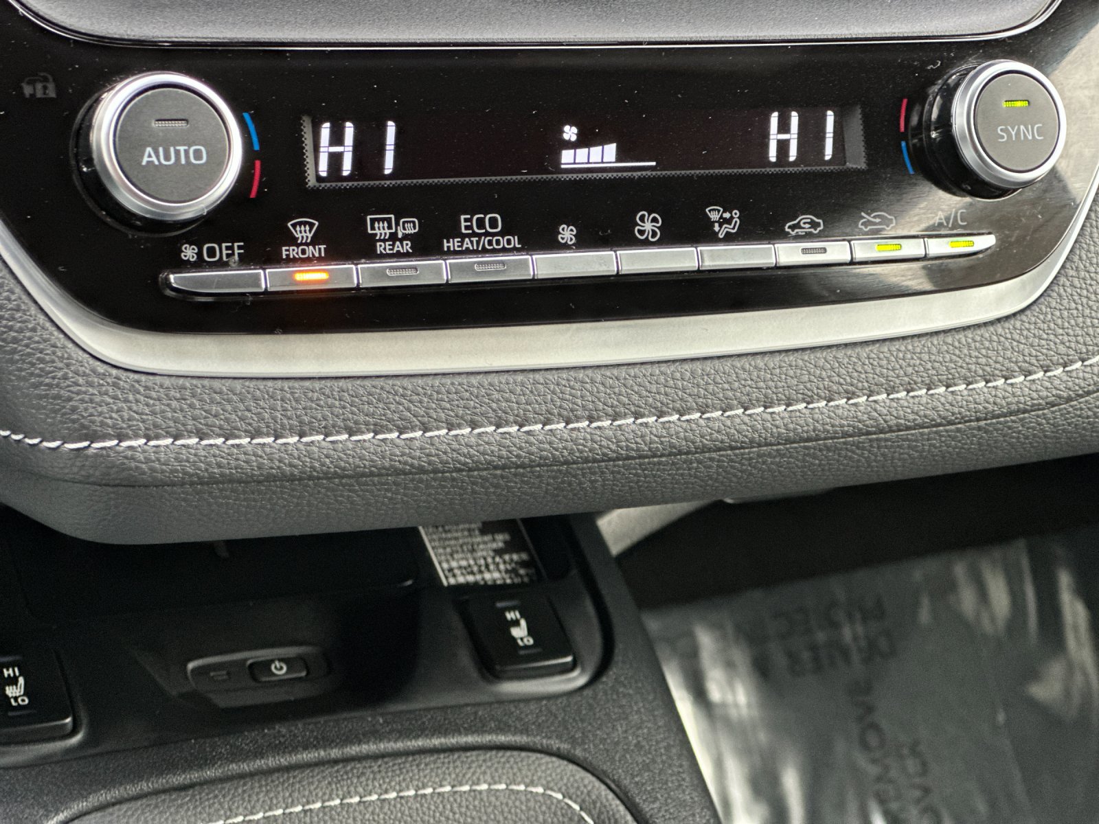 Used 2025 Toyota Corolla XSE image 20