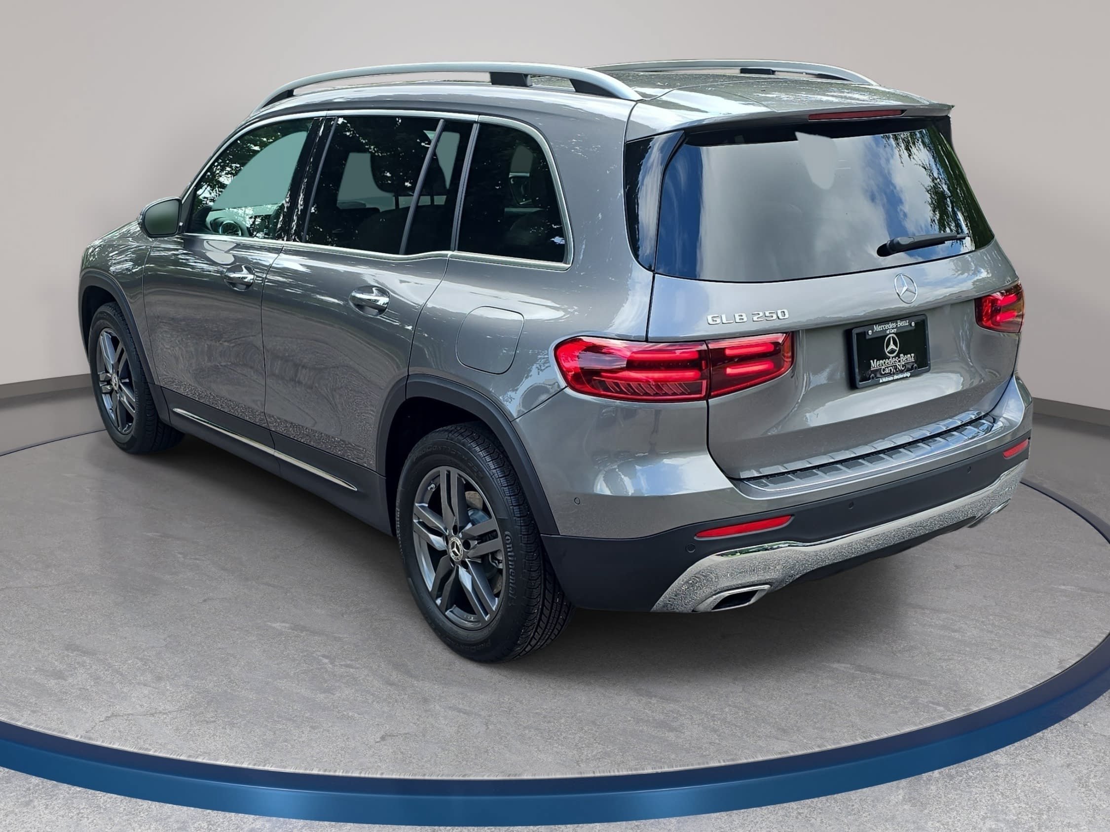 Certified 2026 Mercedes-Benz GLB 250 image 7