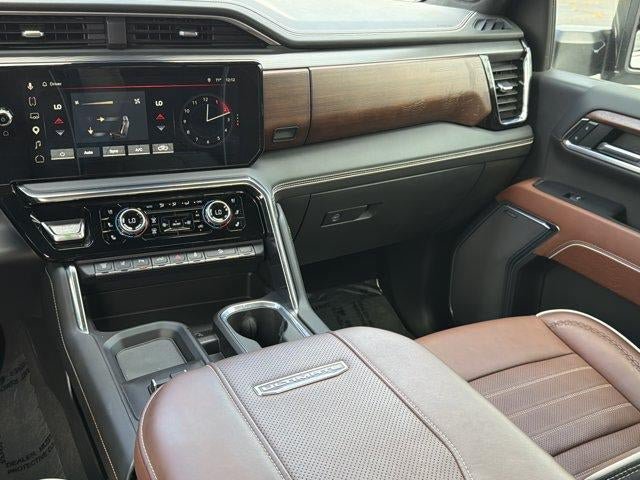 Used 2024 GMC Sierra 2500 Denali Ultimate AWD/4WD image 27