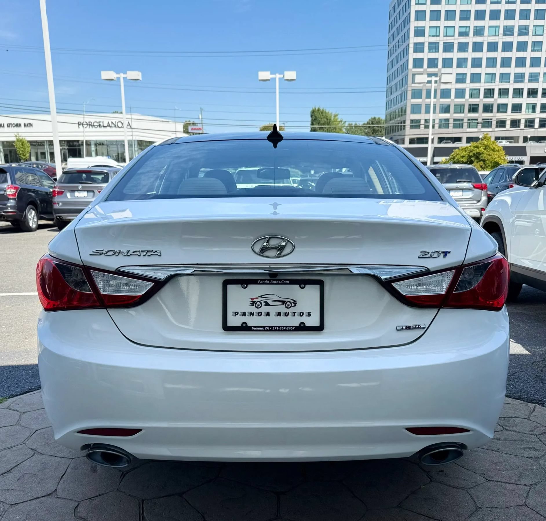 Used 2013 Hyundai Sonata Limited w/ Premium Pkg FWD image 6