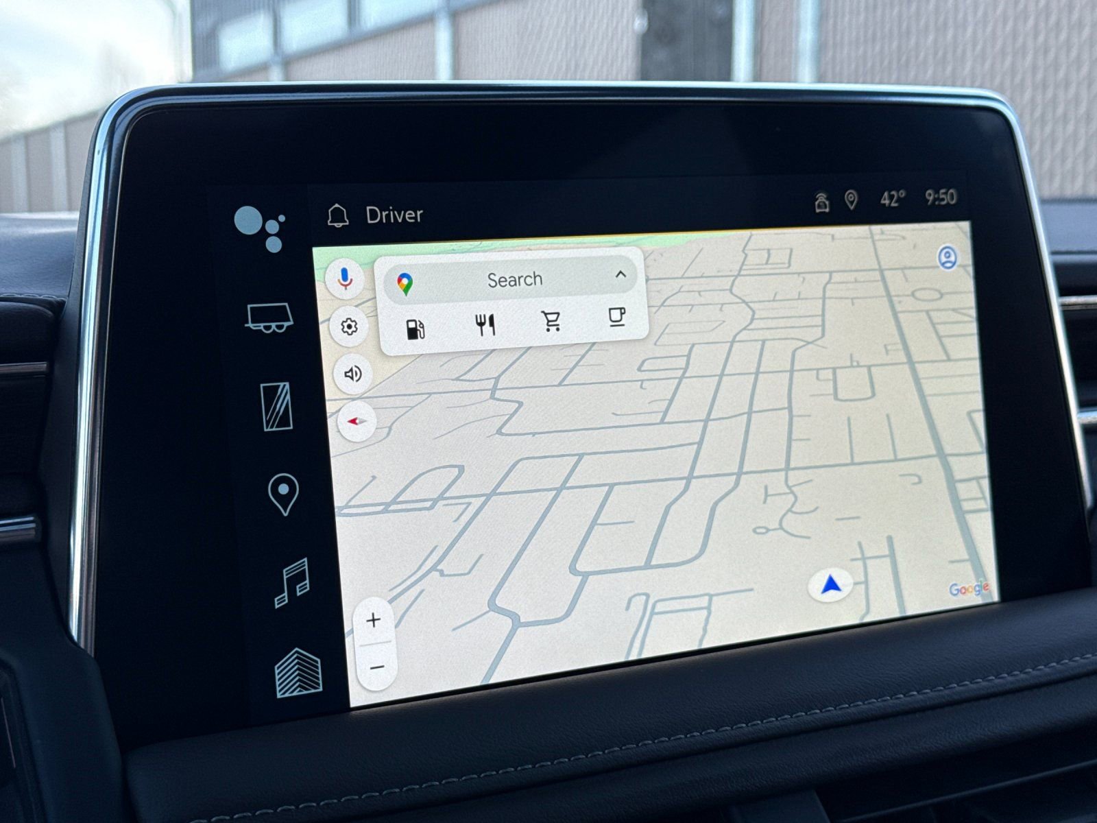 Used 2023 Chevrolet Suburban Z71 w/ Luxury Package image 24