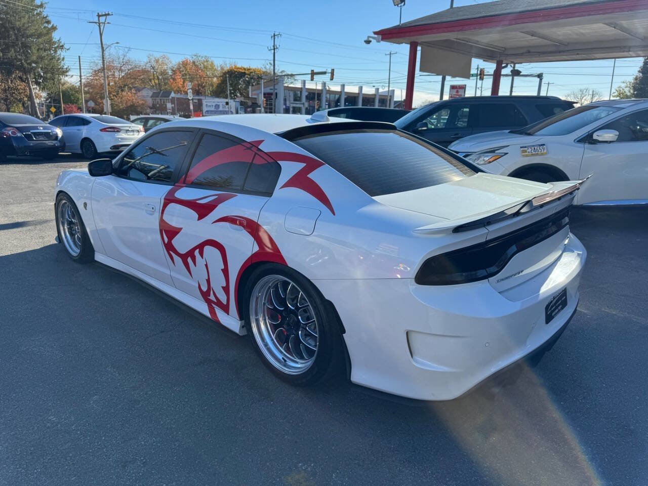 Used 2015 Dodge Charger SRT Hellcat image 2