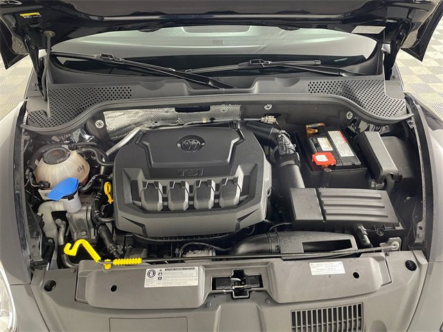 Used 2018 Volkswagen Beetle 2.0T S image 21