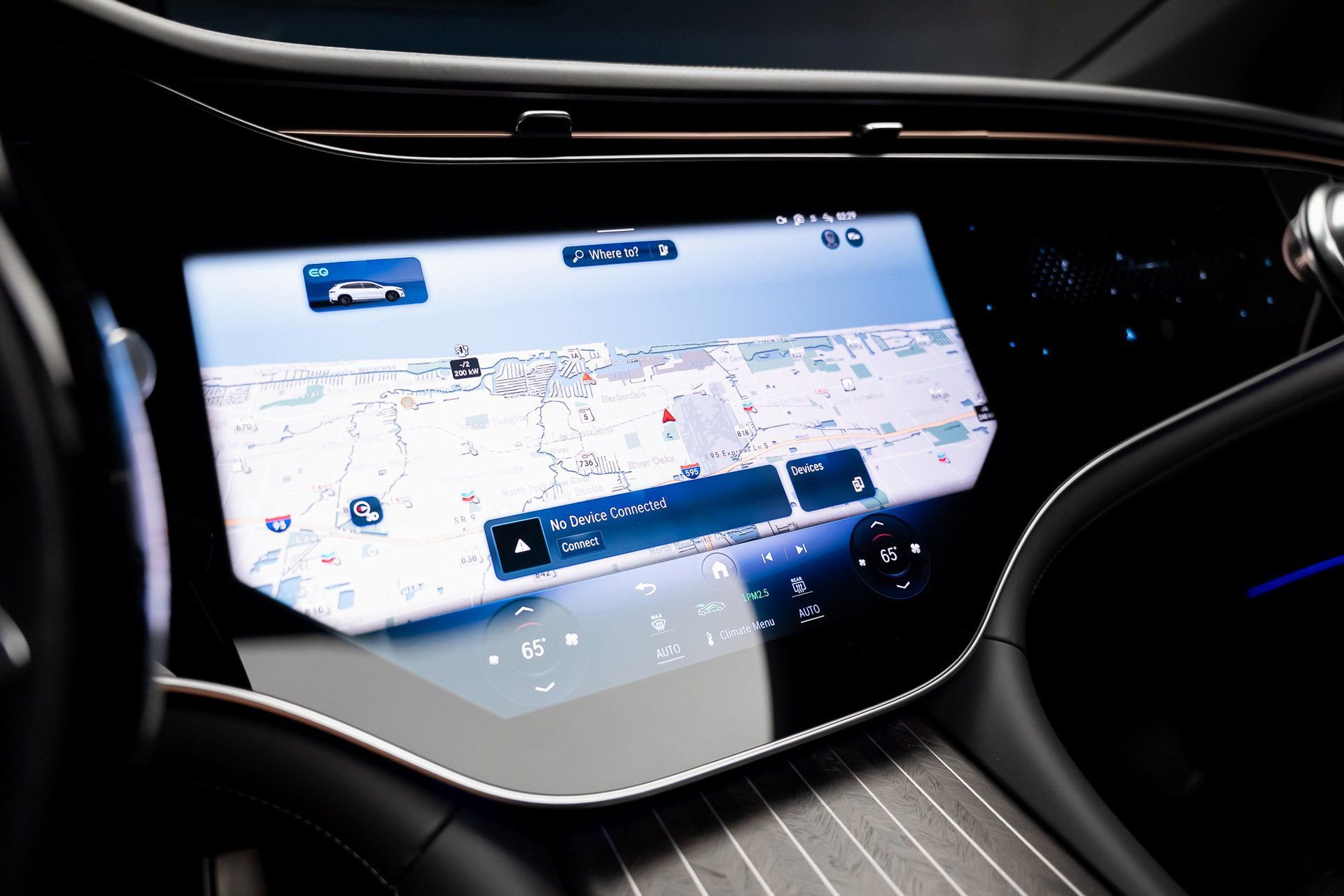 Used 2024 Mercedes-Benz Maybach EQS 680 4MATIC image 49