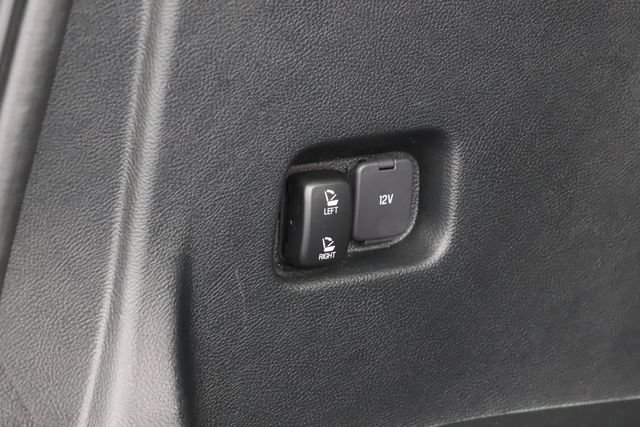 Used 2020 Ford Edge ST-Line w/ Cold Weather Package AWD/4WD image 7