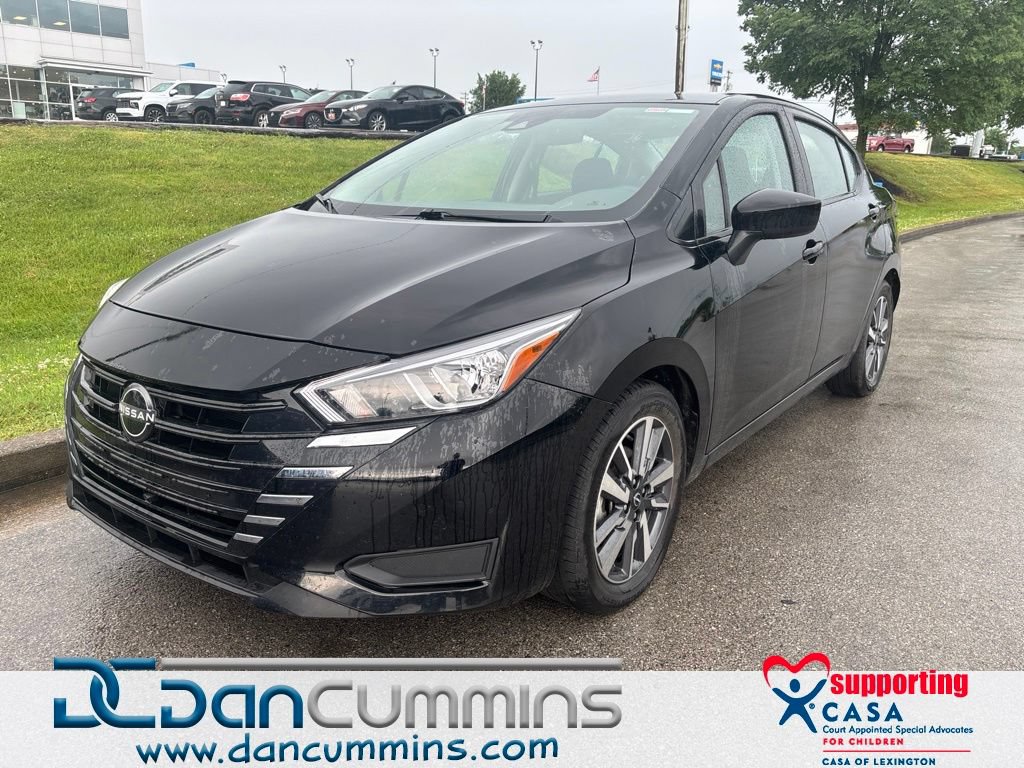 Used 2023 Nissan Versa SV FWD image 1