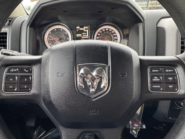 Used 2017 RAM 1500 Express image 25