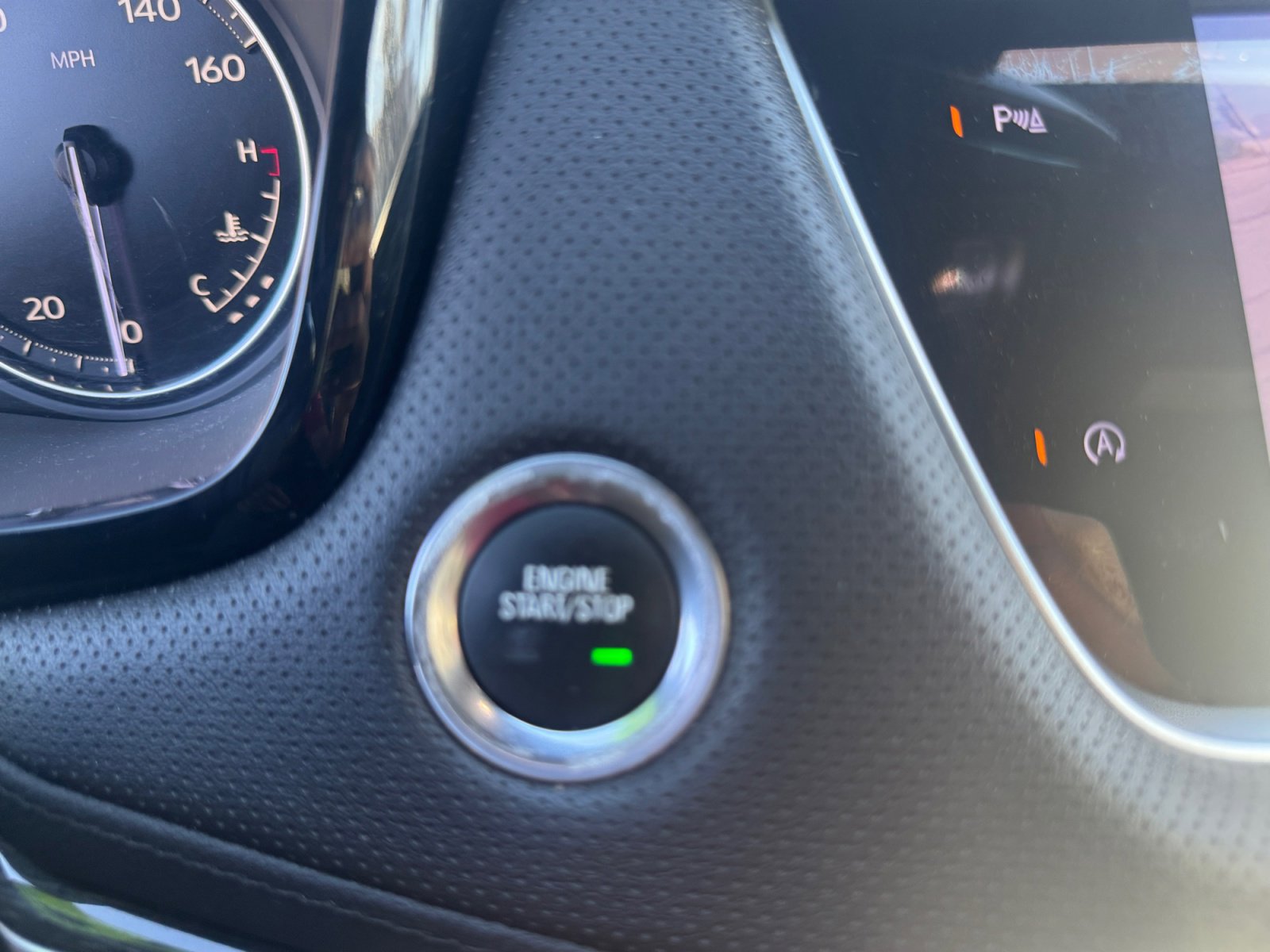 Used 2021 Cadillac XT5 Premium Luxury image 30