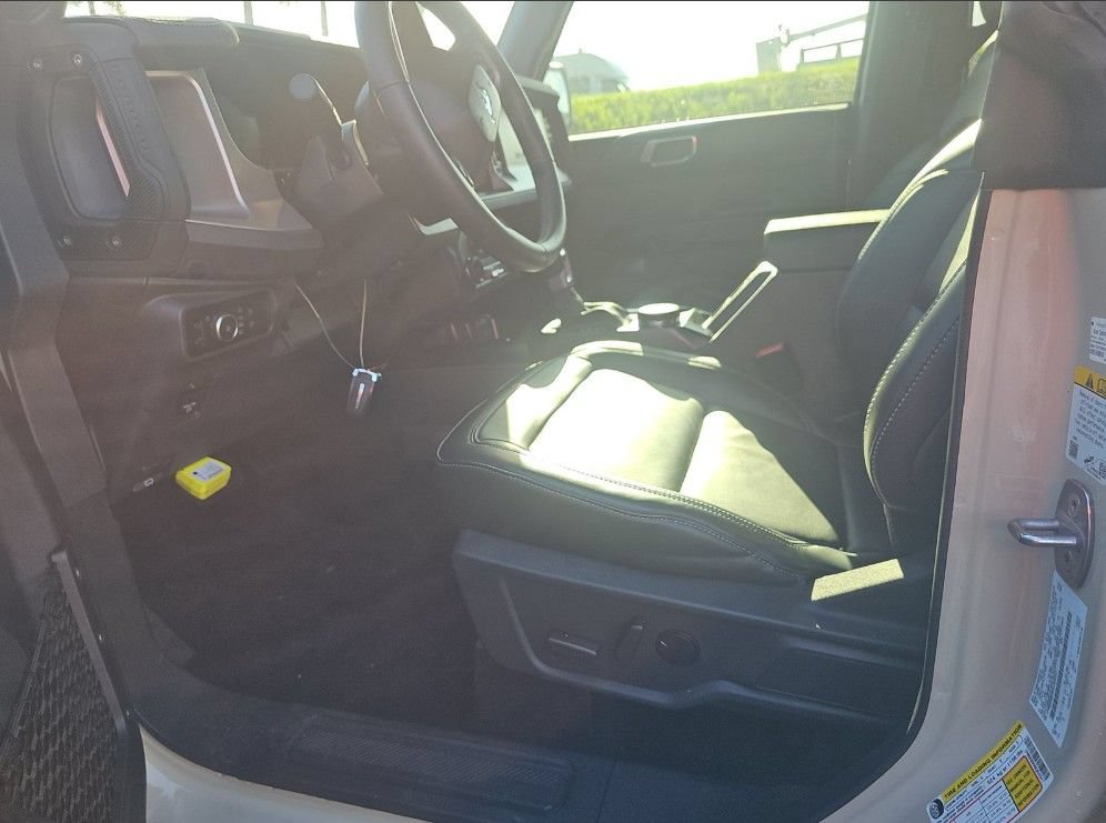 Used 2025 Ford Bronco Outer Banks AWD/4WD image 20