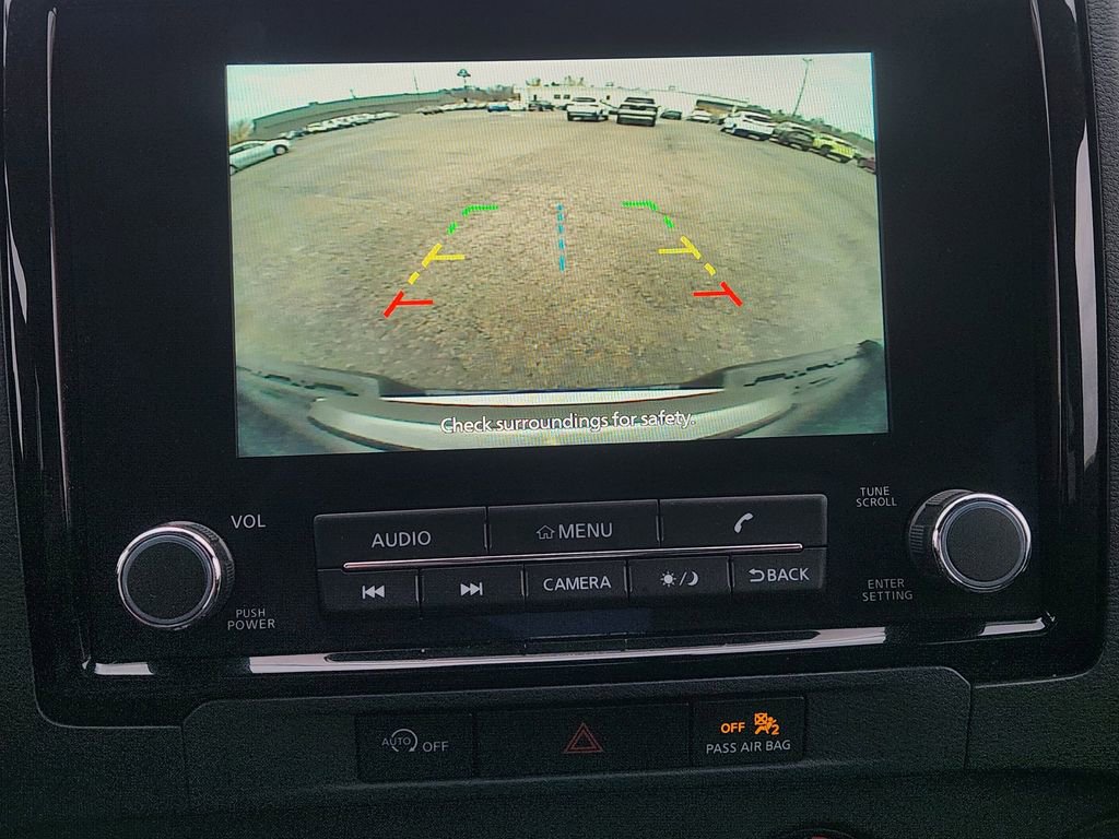 Used 2024 Nissan Frontier SV image 18