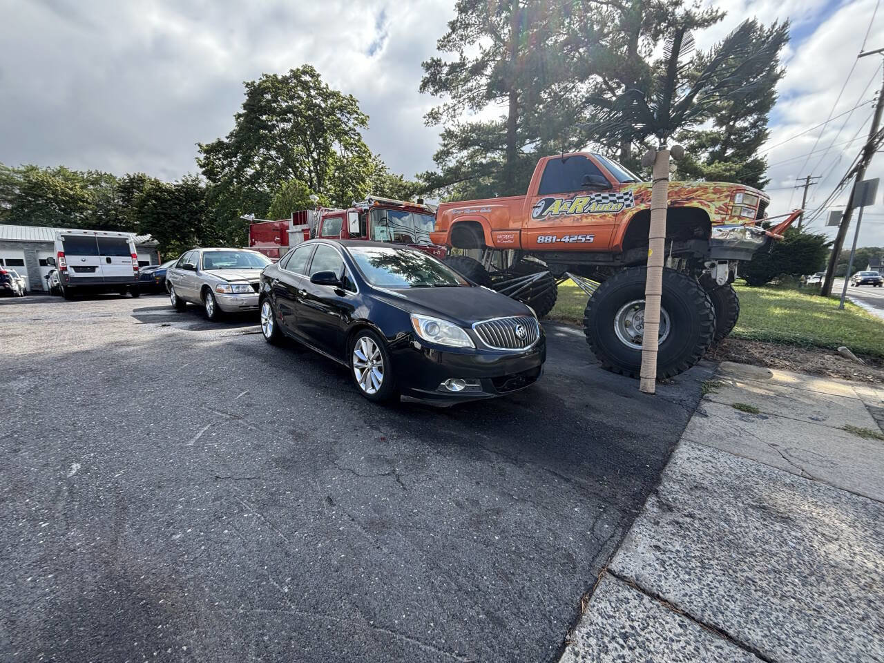 Used 2012 Buick Verano Convenience image 2