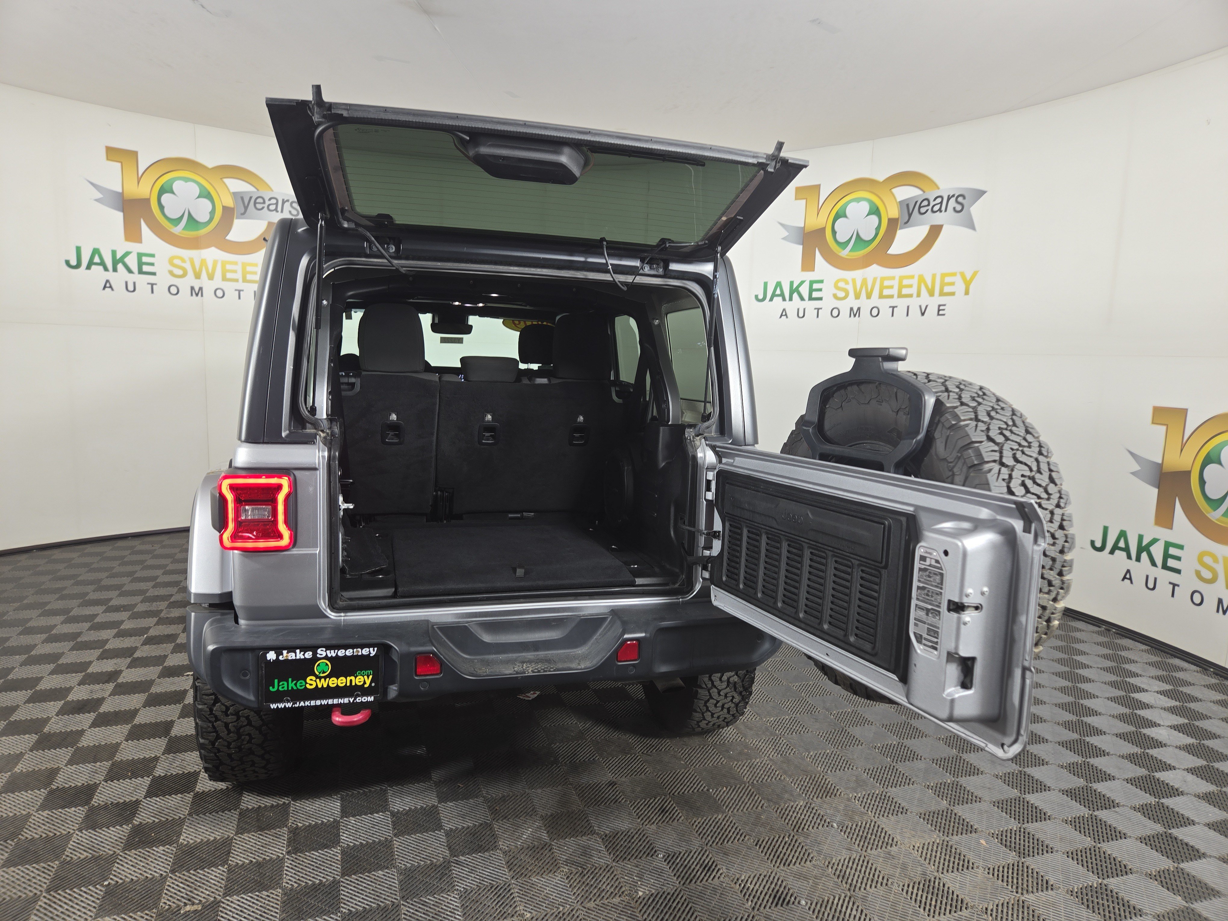Used 2019 Jeep Wrangler Unlimited Rubicon AWD/4WD image 32