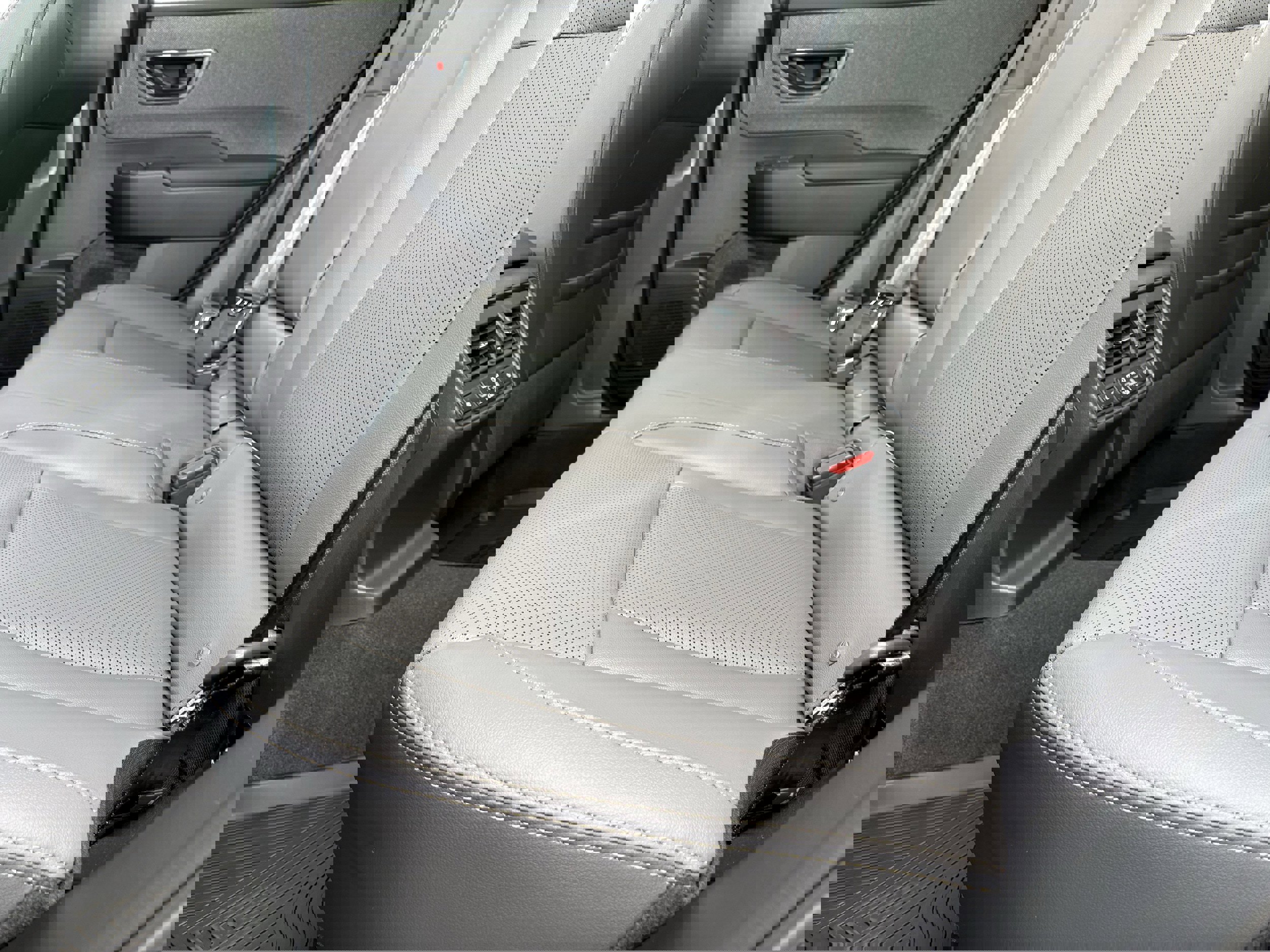 New 2026 Subaru Outback Limited image 34